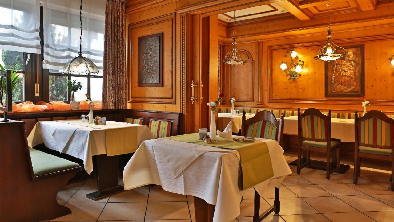 Hotel Restaurant Schiff カッペル・グラーフェンハウゼン エクステリア 写真